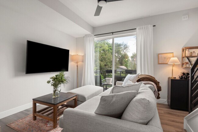 Building Photo - Modern Townhome Living in Lakewood – $2,65...