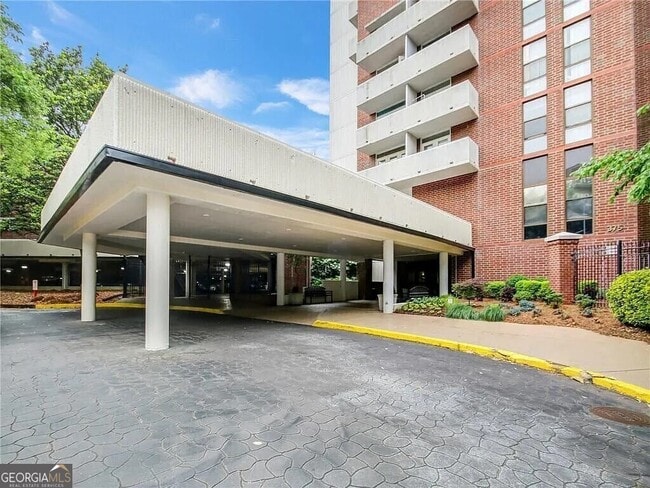 Building Photo - 375 Ralph McGill Blvd NE
