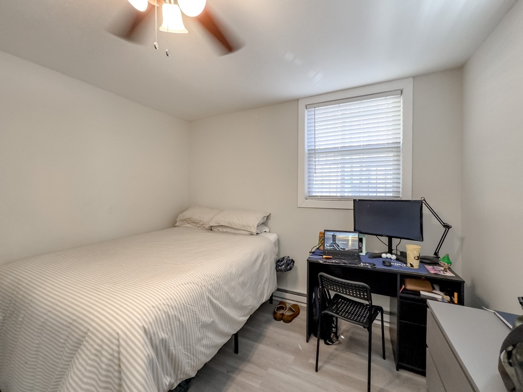 Building Photo - 715 W Roscoe St