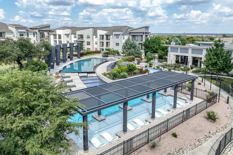 Building Photo - The Allure