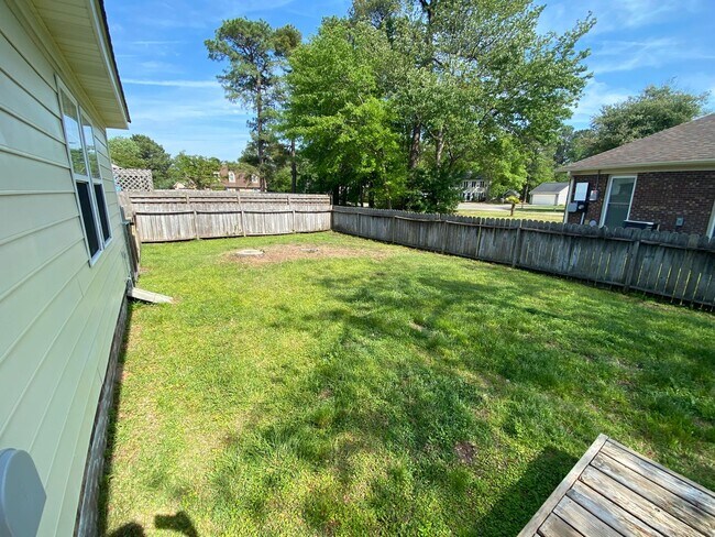Building Photo - 4310 Oneal Place