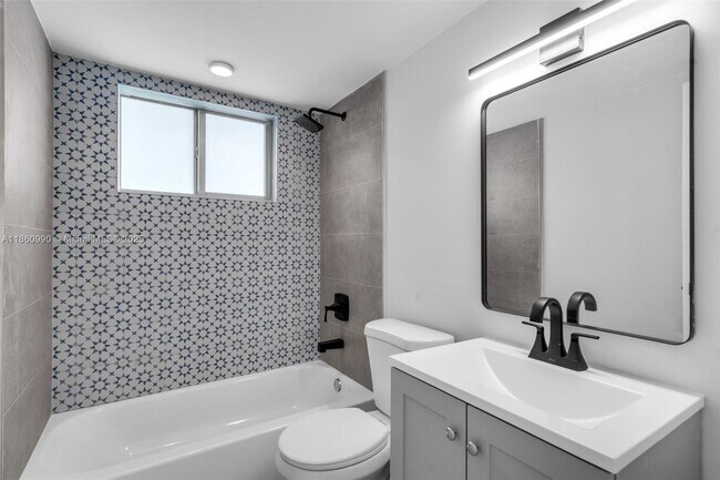 Building Photo - 560 NE 63rd St