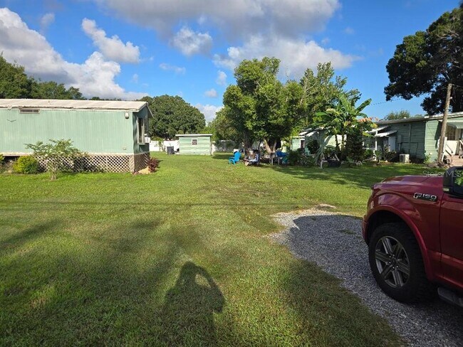 Building Photo - 12215 Big Bend Rd