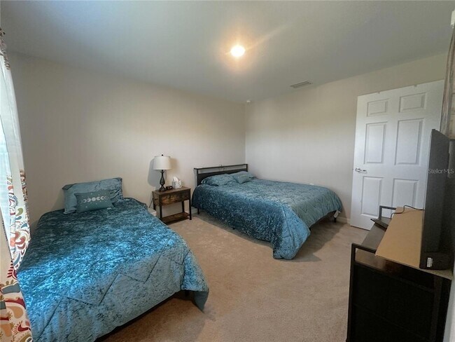 Building Photo - 14050 Heritage Landing Blvd