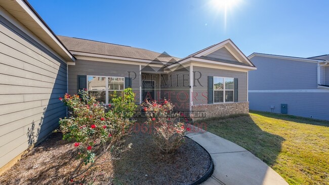 Building Photo - 5116 Magazine Ln