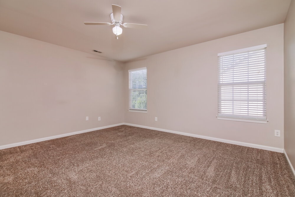 Building Photo - 1008 Martin Bench Ct