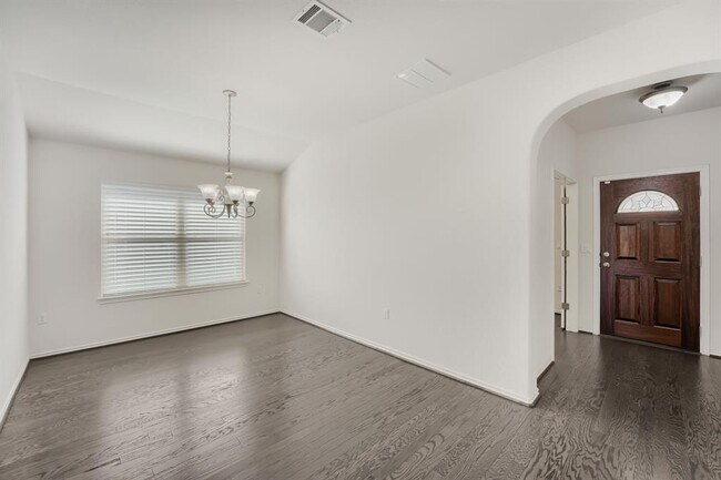 Building Photo - 12112 Arran St