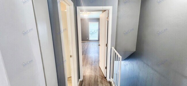 Building Photo - 9510 Olde Towne Row