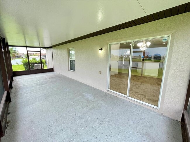 Building Photo - 426 Fairfield Dr