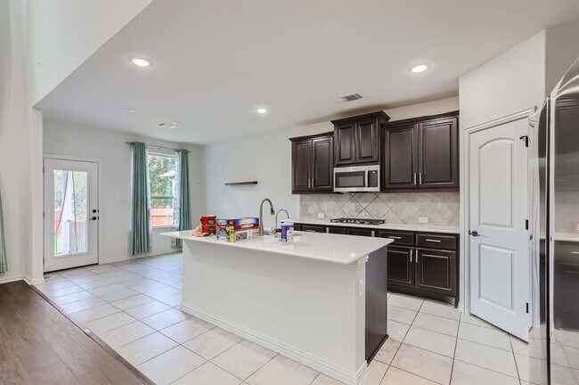 Building Photo - 2501 Roaring River Trail
