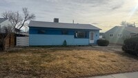 Building Photo - Remodeled 3 Bed 1 Bath Home Close to Downtown Grand Junction