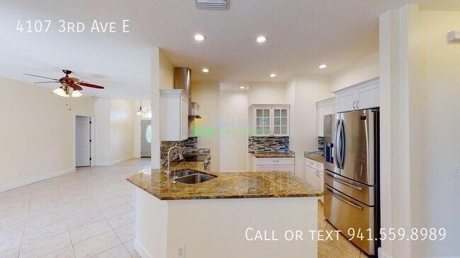 Building Photo - 4107 3rd Ave E