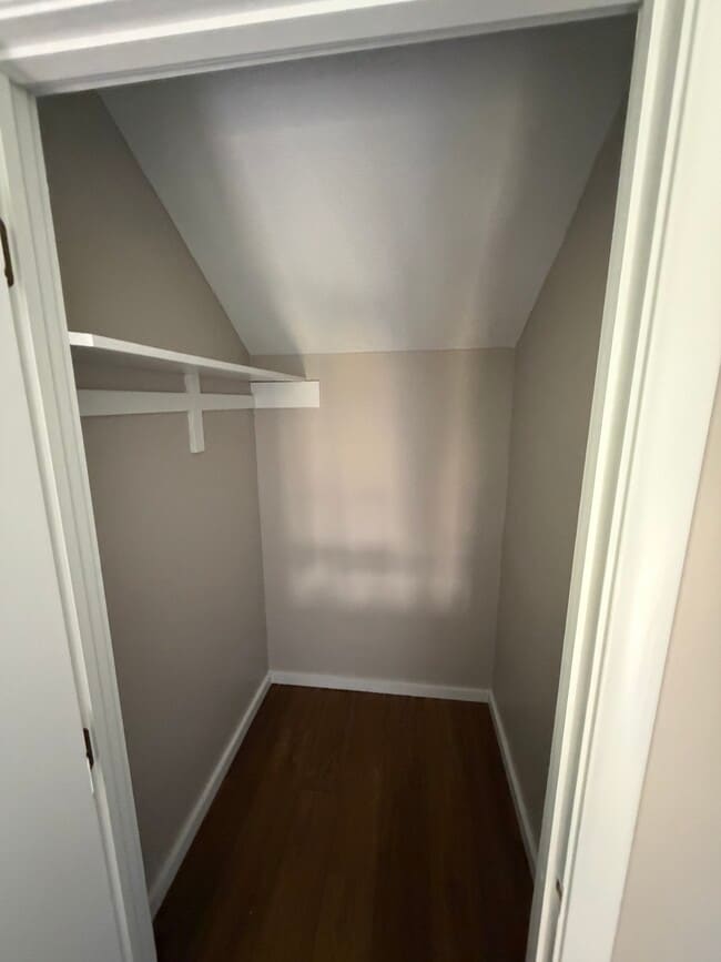 Building Photo - 45 Locust St