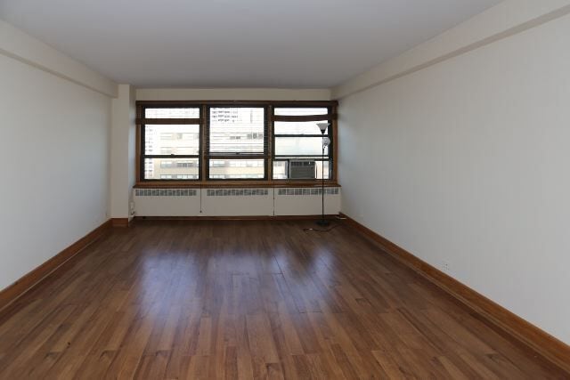 Building Photo - 4180 N Marine Dr