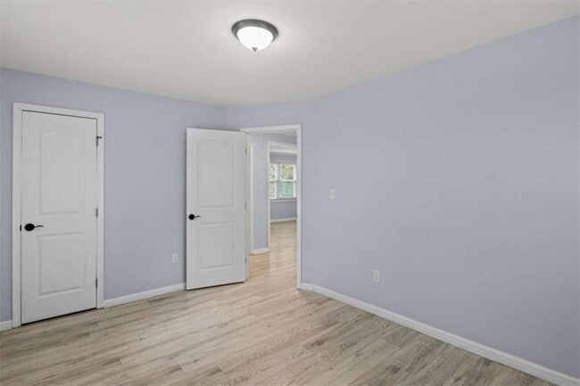 Building Photo - 701 Daniel Ave