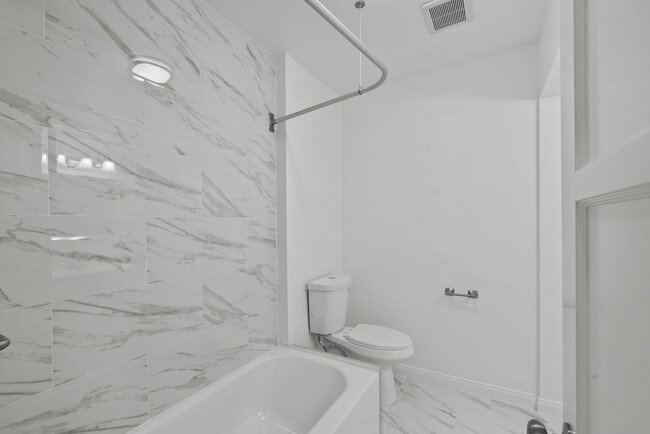 Guest Bathroom - 3820 Orangedale Ave