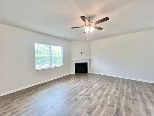 Building Photo - **OFFERING REFUNDABLE APPLICATION FEES** Recently Built 4BD, 2.5BA Fuquay-Varina Home in an HOA C...