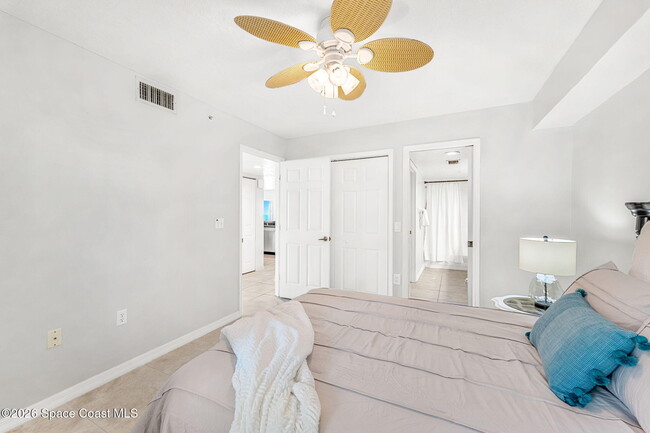 Building Photo - 1505 N Hwy A1A