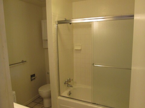 Building Photo - 503 Harvard Ln