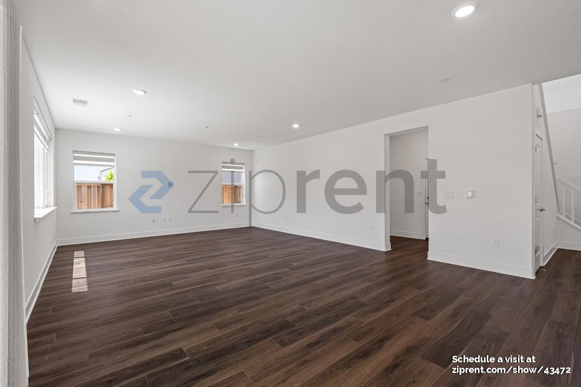 Building Photo - 2672 Goodland Ct