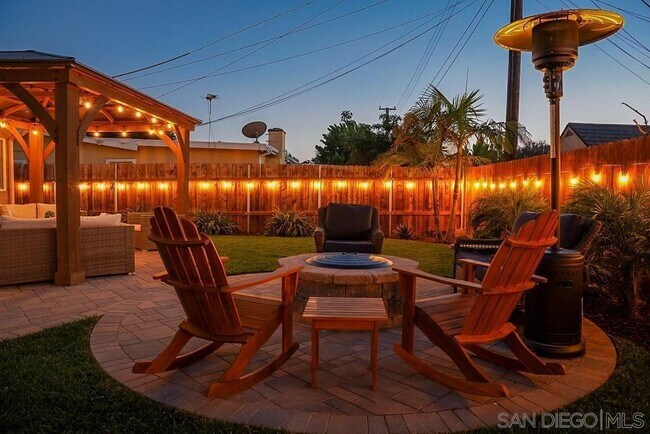 Building Photo - 1246 Thermal Ave