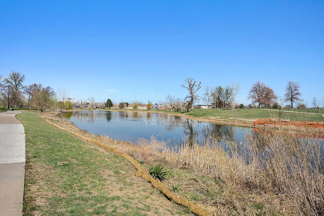 Building Photo - 1580 S Krameria St