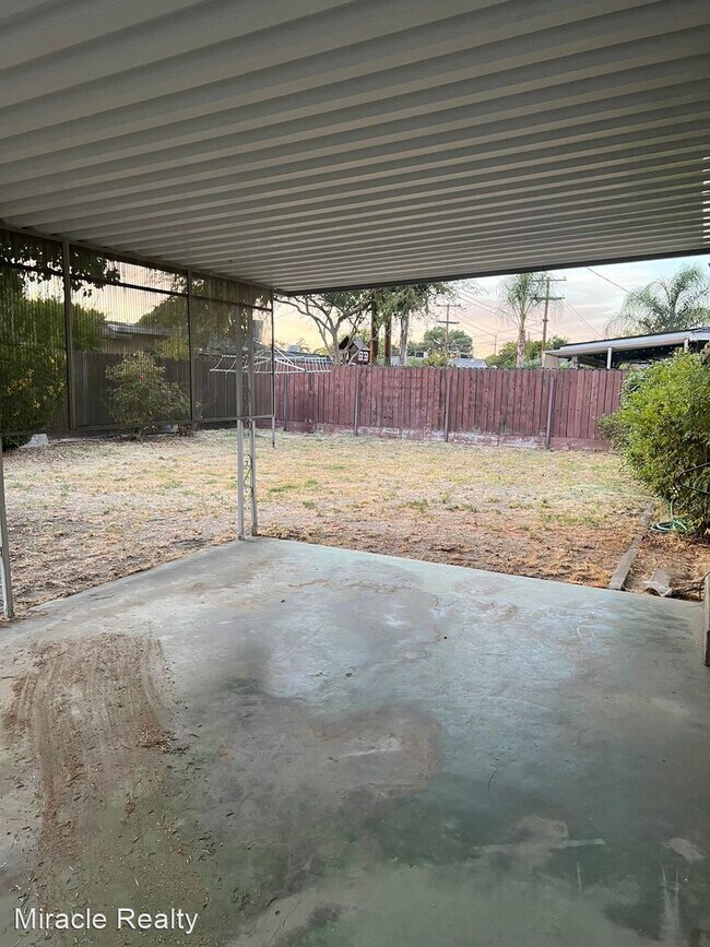 Building Photo - 3 br, 2 bath House - 3649 North 9th Street