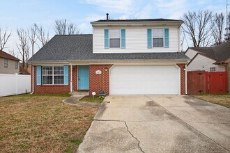 Building Photo - Hampton’s Westview Lakes