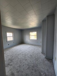 Building Photo - 308 Hummel St