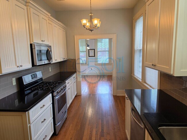 Building Photo - Charming 3BR Home in the Heart of Historic Argenta