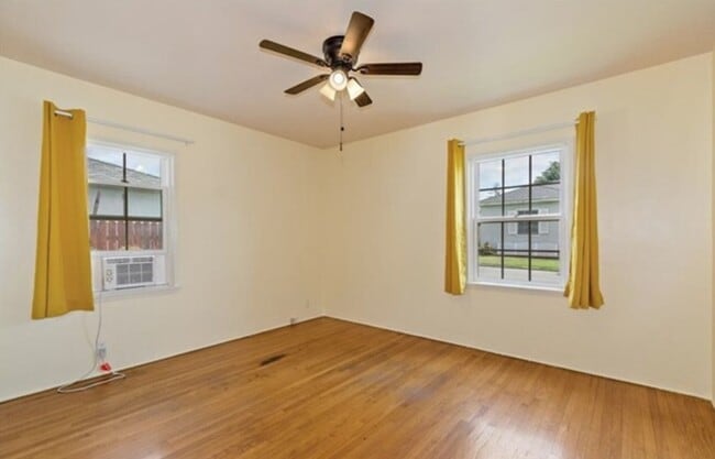 Building Photo - 7947 Rhea Vista Dr