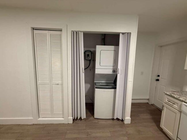 Building Photo - 50070 Us Hwy