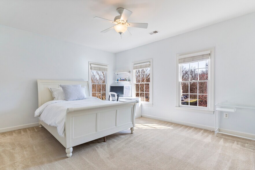 Building Photo - 4522 Mixed Willow Pl