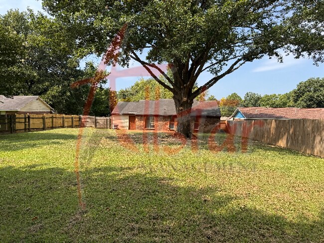 Building Photo - 6270 Shady Glen Cove