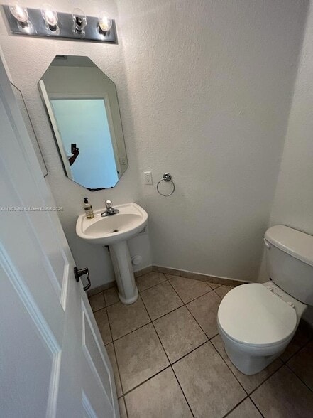 Building Photo - 10983 NW 79th St