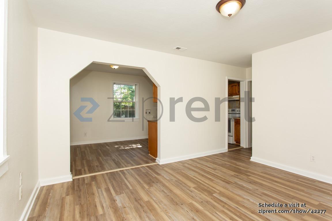 Building Photo - 1617 Campus St