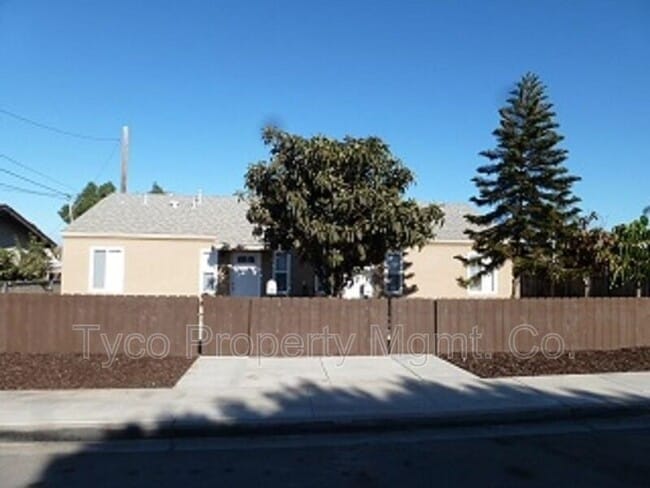 Primary Photo - 785 18th St