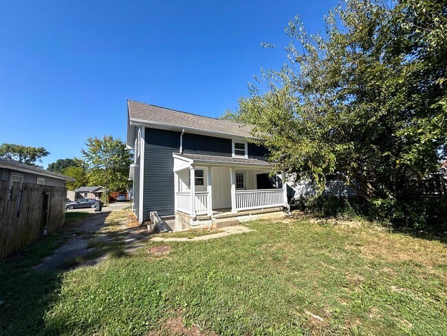 Building Photo - Fully Remodeled 3-Bedroom Home for Rent in Columbus – Modern Upgrades & Spacious Living | $1,640/mo