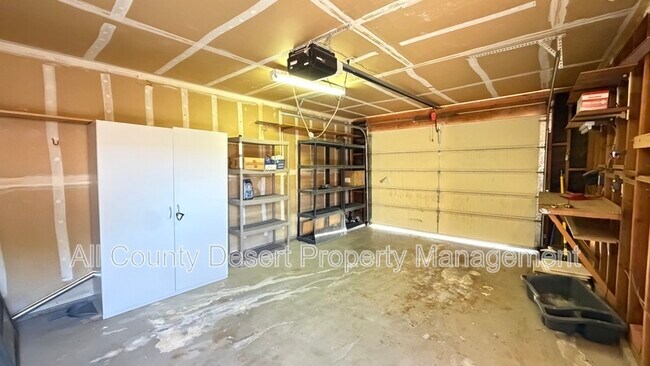 Building Photo - 82092 Cochran Dr
