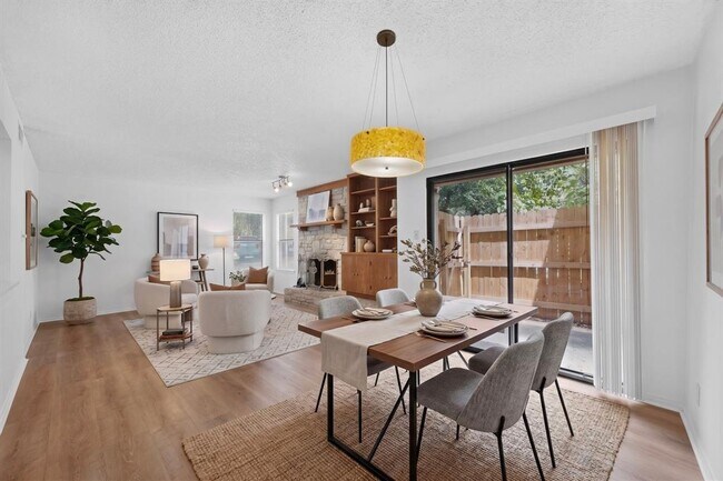 Building Photo - 8418 Fathom Cir