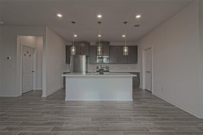 Building Photo - 147 Breccia Trl