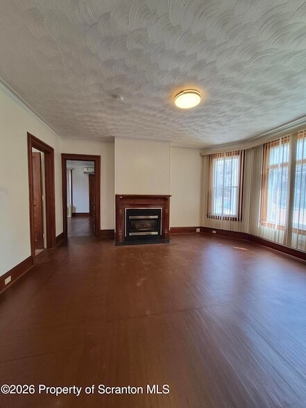 Building Photo - 109 Salem Ave