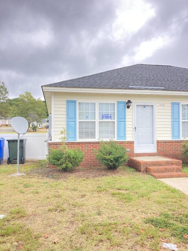 Primary Photo - 2123 Barefoot Park Ln SW