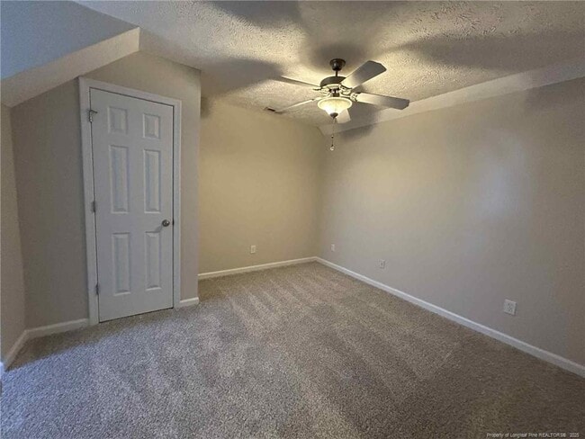 Building Photo - 5918 Lillytrotter Dr