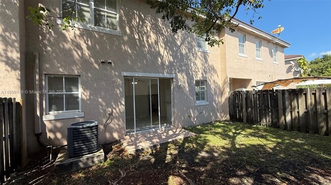 Building Photo - 13810 SW 276th St
