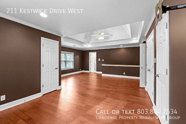 Building Photo - 211 Kestwick Dr W