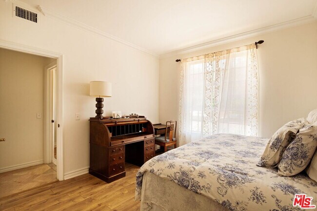 Building Photo - 3826 Marks Rd