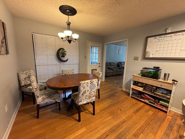 Building Photo - Rare Find in Haughton on double lot with H...