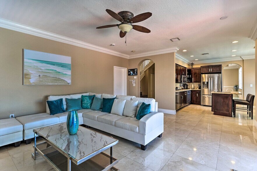 Building Photo - 16445 SW 52nd St