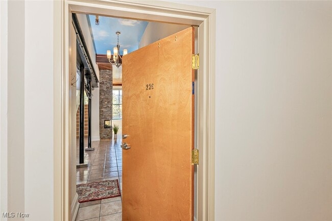 Building Photo - 408 W St Clair Ave